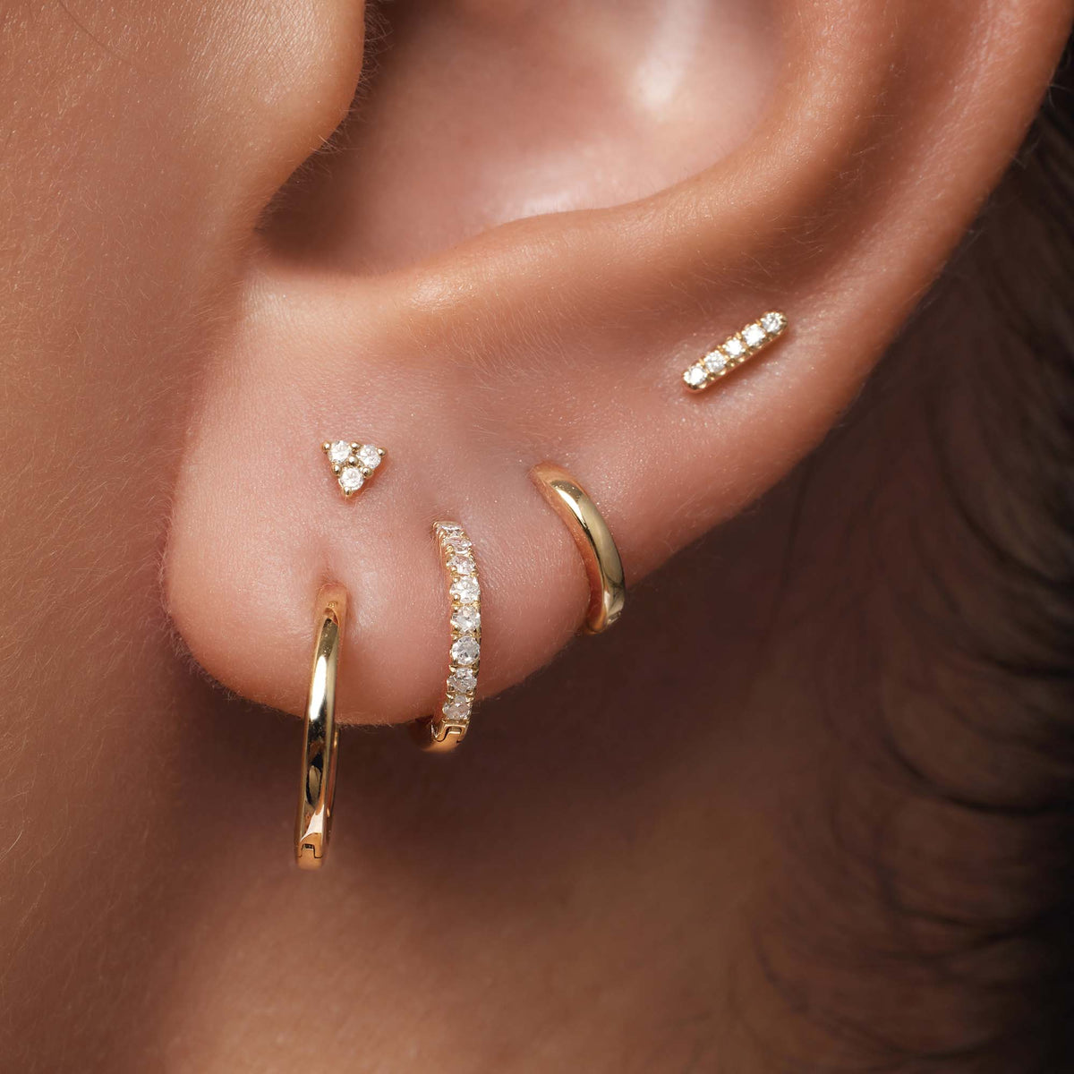 Single Huggie (8mm)