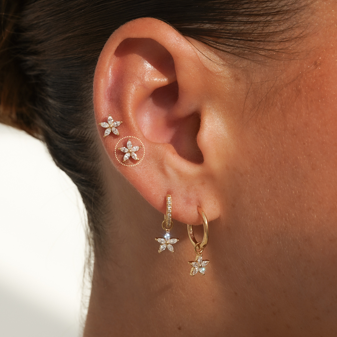 Flower Flatback Stud Earring
